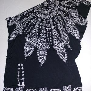 One shoulder top (Studio Y)